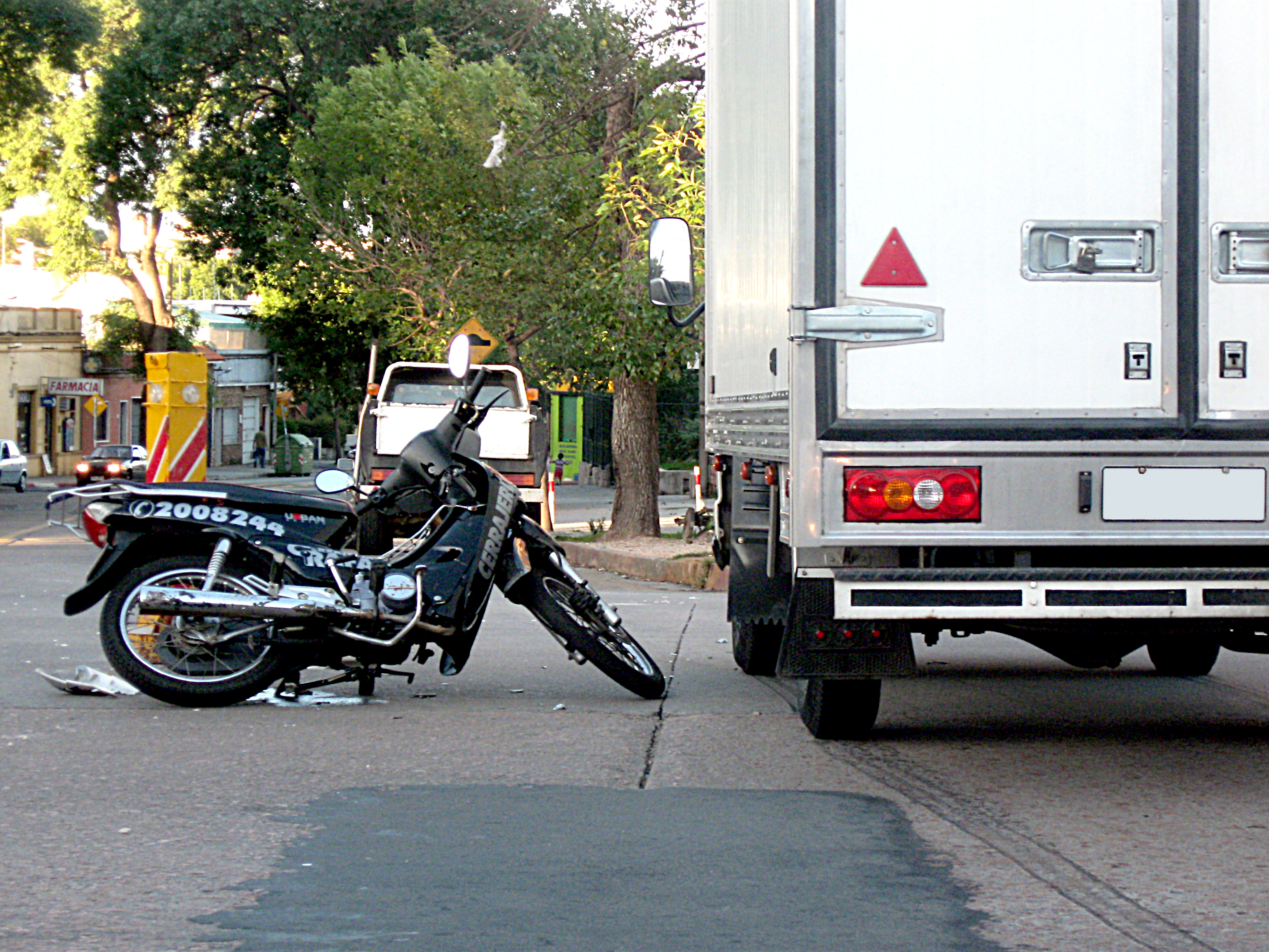 Motorbike - Light Truck Crash