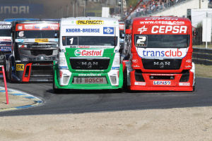 Truck-Race-19-fotoshowImageNew-d36fff2e-180012