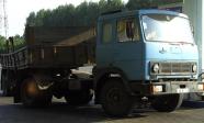 MAZ_truck_in_russia