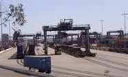 Intermodal_ship-to-rail_transfer