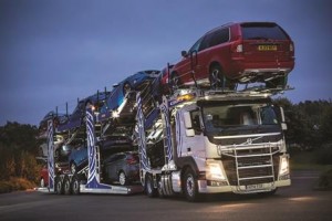 Volvo car transporter 2-1